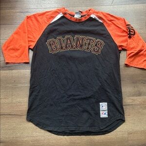 Giants Black and Orange Raglan Shirt ! Large